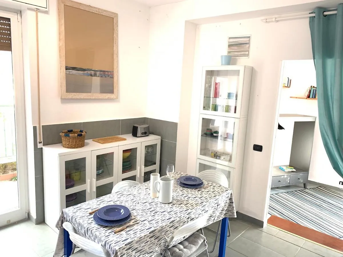 Sunray By The Sea Apartment Levanto 0*,  Italy